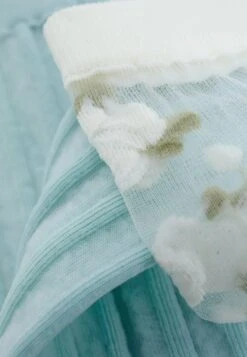 Stradivarius 2 PACK OF SEMI-SHEER - Skarpety - Green -sklep Next 1890154d230f400794356dd0abe365fd