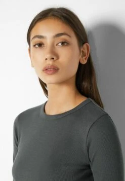 BERSHKA Bluzka Z Długim Rękawem - Grey -sklep Next 1bd9cb19dce64434a17d81bcdce76680