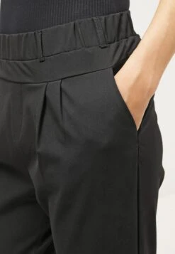 Kaffe JILLIAN CAPRI PANTS - Szorty - Black Deep -sklep Next 27bb08e213ea47bfb929a526e90a36b2