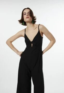 Twist RELAXED FIT WITH FRONT FASTENING - Kombinezon - Black 7 Twist RELAXED FIT WITH FRONT FASTENING - Kombinezon - Black -sklep Next 298b7ac008224d48b32f764967741b9a