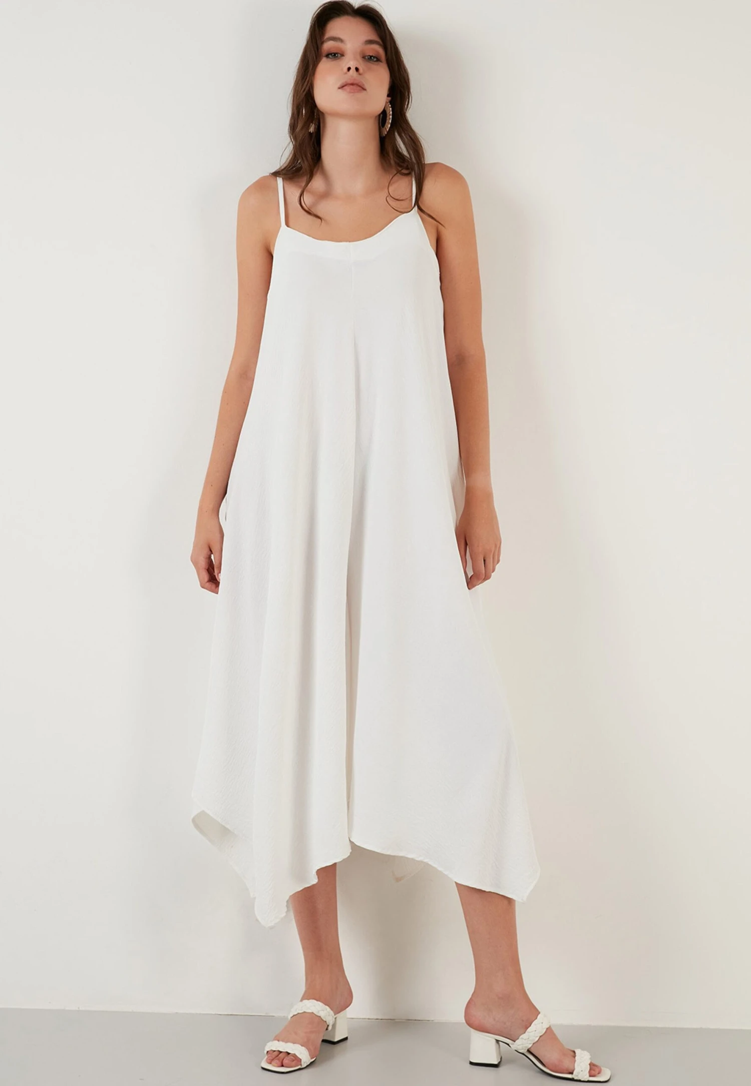 LELA LOOSE FIT - Kombinezon - Ecru 2 LELA LOOSE FIT - Kombinezon - Ecru - obrazek 2