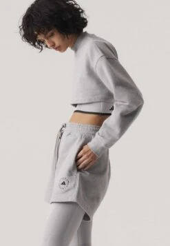 Adidas By Stella Mccartney TRUECASUAL - Krótkie Spodenki Sportowe - Medium Grey Heather -sklep Next 4bf14769d209498aba3b8bf575ff4cf0