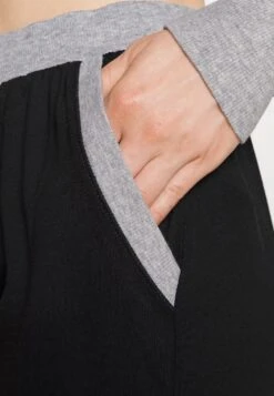 PYJAMA SET - Piżama - Black -sklep Next 4d1f6c1ec1534b599846af61c06e5062