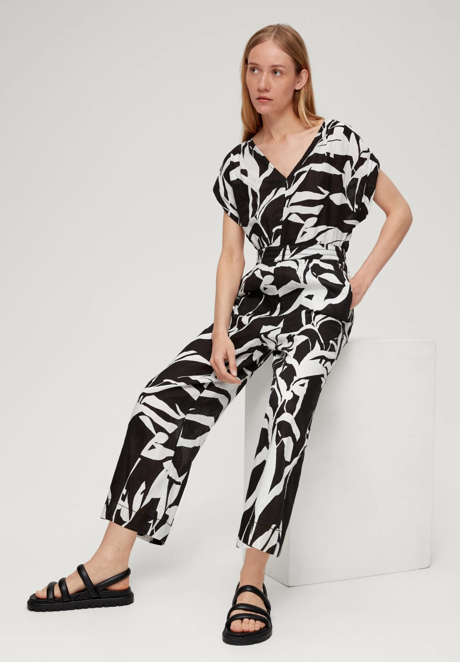 S.Oliver Kombinezon - Schwarz 5 S.Oliver Kombinezon - Schwarz - obrazek 5