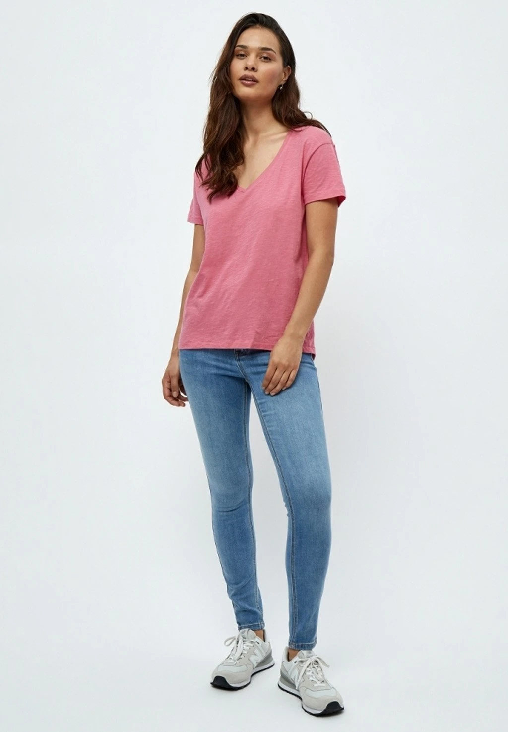 DESIRES DANNON - T-shirt Basic - Chateau Rose 2 DESIRES DANNON - T-shirt Basic - Chateau Rose - obrazek 2