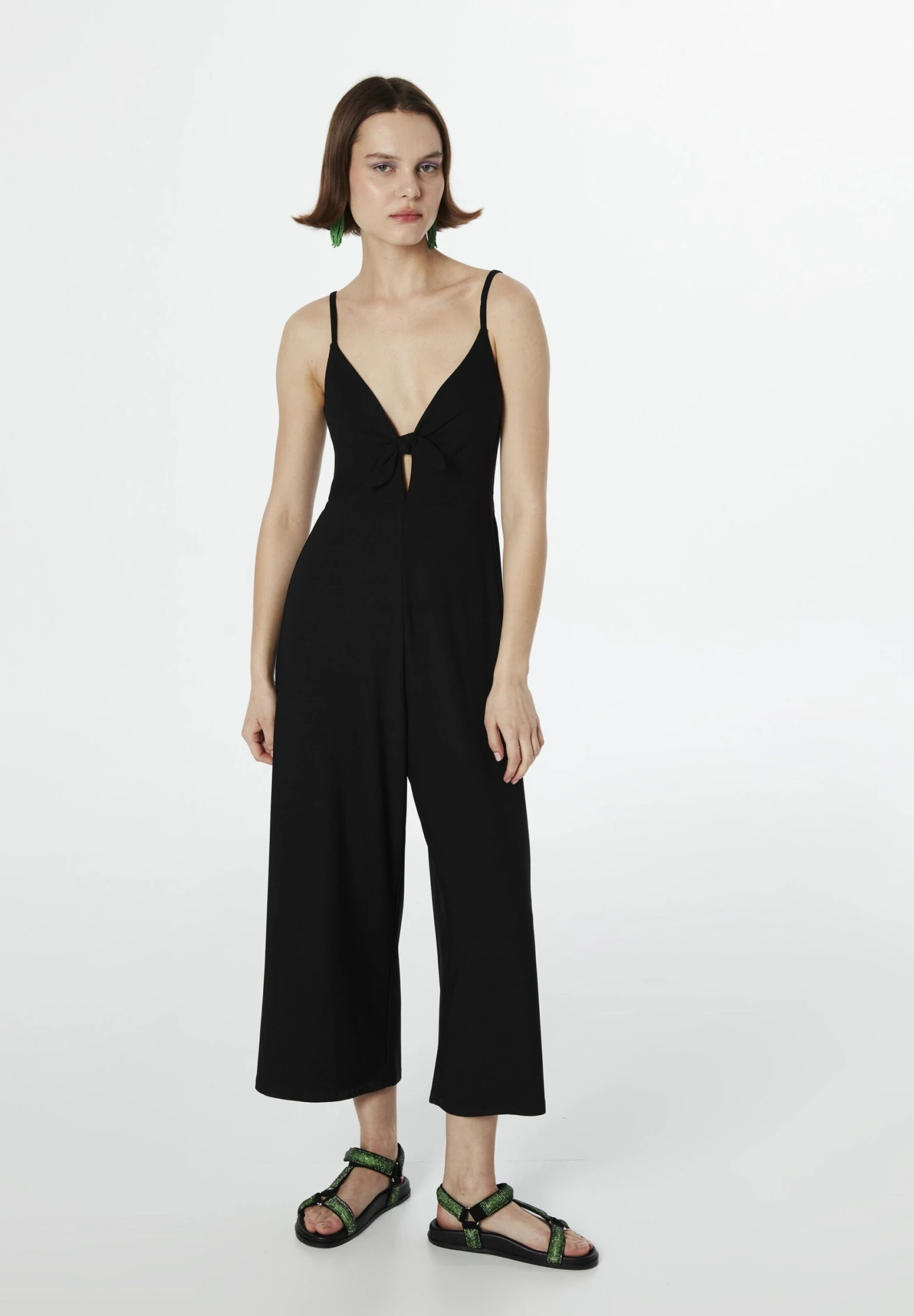 Twist RELAXED FIT WITH FRONT FASTENING - Kombinezon - Black 1 Twist RELAXED FIT WITH FRONT FASTENING - Kombinezon - Black