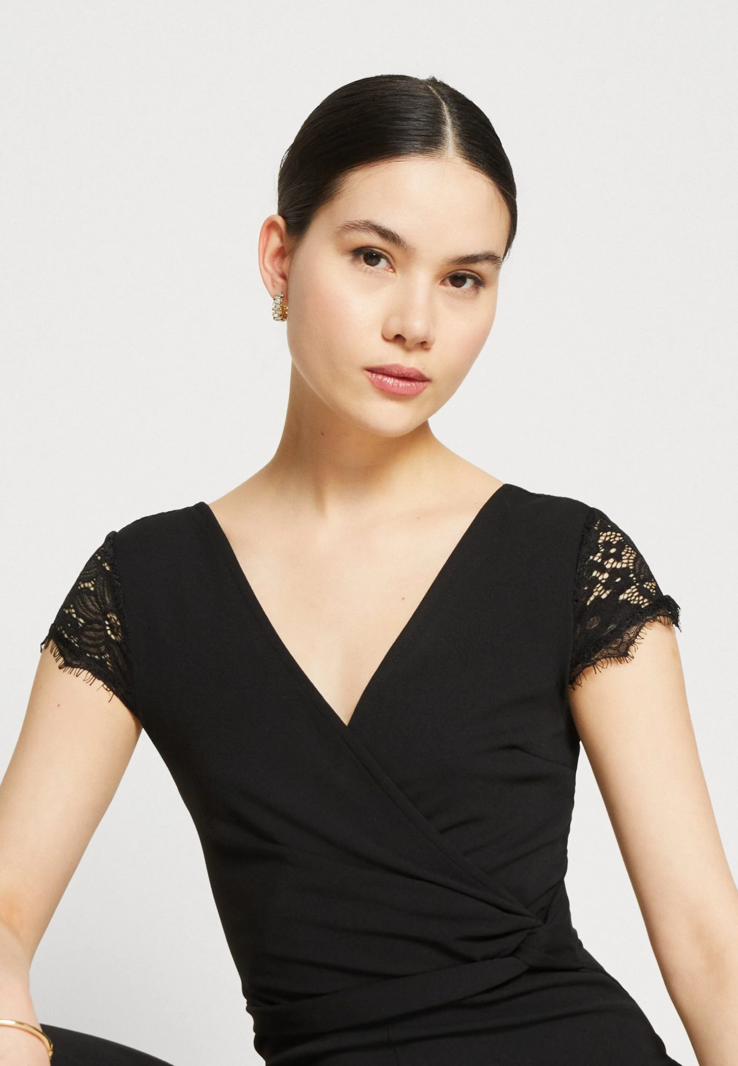 Wal G CECILLIAN V NECK - Kombinezon - Black 4 Wal G CECILLIAN V NECK - Kombinezon - Black - obrazek 4