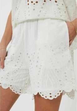 Moves MATEA - Szorty - Snow White -sklep Next 5efaf4589cc741ddb590b80d9bce2c51