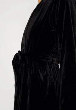 Pour Moi MIDI LENGTH GOWN - Szlafrok - Black 9 Pour Moi MIDI LENGTH GOWN - Szlafrok - Black -sklep Next 68e19c8619ba4039bd23cf57913254fa