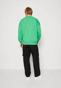 Only & Sons ONSCERES VINTAGE FIT CREW NECK UNISEX - Bluza - Kelly Green -sklep Next 7029c0a222c84bb4b504d63386c30316