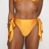 RAI TWO PIECE BOTTOM - Dół Od Bikini - Golden