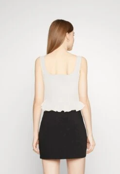 Gina Tricot KARITA - Top - Offwhite -sklep Next 773601fac24d449dbad0391ee444cea1