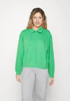 Monki Bluza - Green