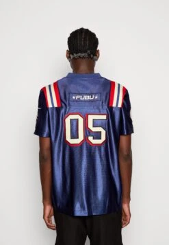 FUBU CORPORATE FOOTBALL UNISEX - T-shirt Z Nadrukiem - Navy/off White/red -sklep Next 82ca410066c246b2b4d9c0c6d8e460cb