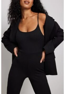 NA-KD DETAIL - Kombinezon - Black -sklep Next 82cc21a144174bf1a80e097f8b58b502