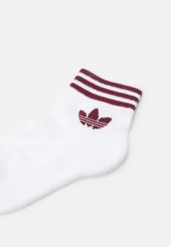 Adidas Originals UNISEX 3 PACK - Skarpety - White/dark Green/victory Blue -sklep Next 8ce4c5b80d6f450da340397ccf59e80d