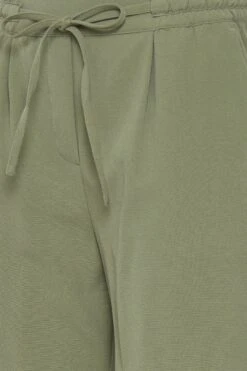 B.young BYDANTA - Szorty - Oil Green -sklep Next 92cd3f7d4ec94c96a3afd4b5b6922f1d