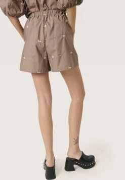 Soaked In Luxury SOSLLENORA - Szorty - Brown Lentil 7 Soaked In Luxury SOSLLENORA - Szorty - Brown Lentil -sklep Next 957abeb631ad48eb9f22004aa8453c1b