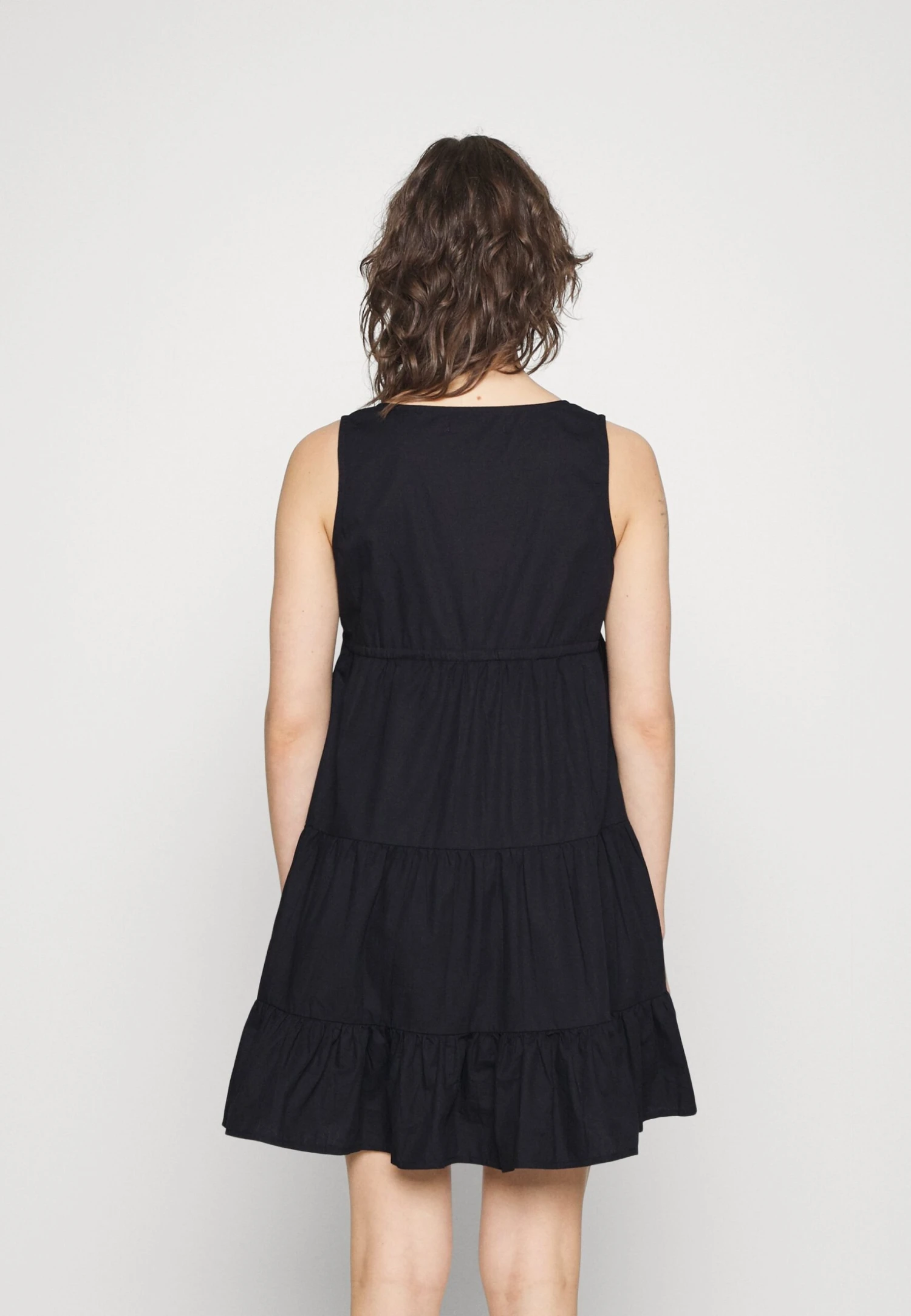 Seafolly SUNBREAK DRESS - Akcesoria Plażowe - Black 3 Seafolly SUNBREAK DRESS - Akcesoria Plażowe - Black - obrazek 3