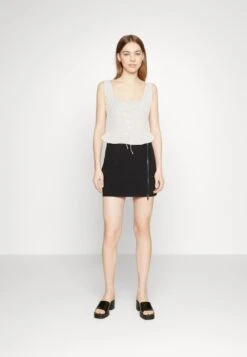 Bestsellery -sklep Next b2c8e0fb5c3a423fa24fdcd4f6fff0d6