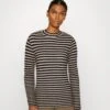 Marc O'Polo HIGH NECK LONG SLEEVE - Bluzka Z Długim Rękawem - Frosty Sand