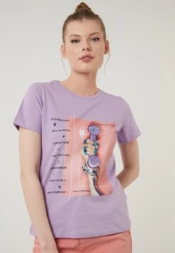 LELA T-shirt Z Nadrukiem - Lilac