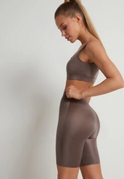 ULTRALIGHT - Szorty - Almond 8 ULTRALIGHT - Szorty - Almond -sklep Next c6d8cca07d7b46c385f2ecdaa109525a