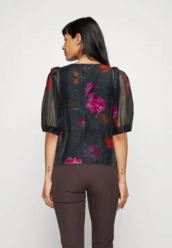 Ted Baker AYYMEE - T-shirt Z Nadrukiem - Black -sklep Next cae1d9e321ac4aacab5335bc0baa673f