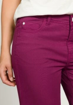 Szorty - Maulbeere 10 Szorty - Maulbeere -sklep Next cc49df37def448e18a78cc192bfe7638