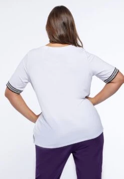 CON SCRITTA RICAMATA - T-shirt Z Nadrukiem - Bianco -sklep Next d9c2a80455e14c9b84f670be1d5c02d6