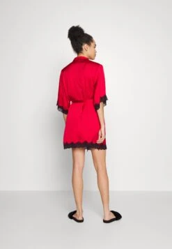 Anna Field 4 PIECE GIFT SET - Piżama - Black/red -sklep Next e0ccded8c7104ccc8e6b6713104fa024