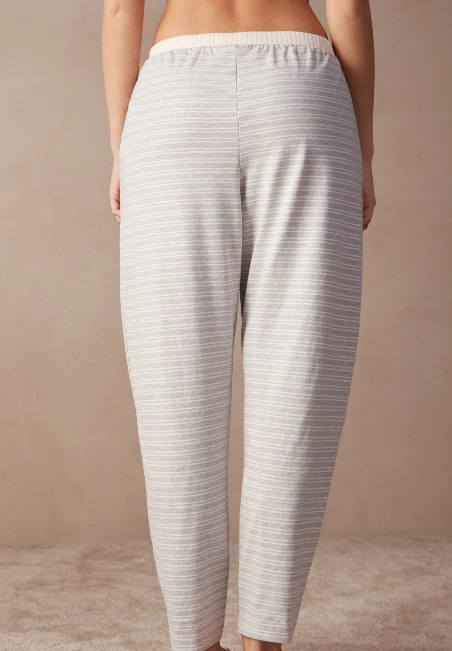 Intimissimi LUNGO CASUAL SUNDAY - Spodnie Od Piżamy - Riga Grigio Mel Vanilla 4 Intimissimi LUNGO CASUAL SUNDAY - Spodnie Od Piżamy - Riga Grigio Mel Vanilla - obrazek 4