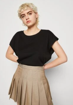 Vero Moda VMPIA WIDE - T-shirt Basic - Black -sklep Next f29a0888aee74336b0c5848f13f054f5