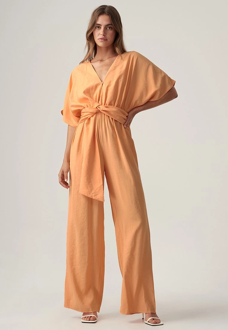 GEORGIA - Kombinezon - Apricot 1 GEORGIA - Kombinezon - Apricot